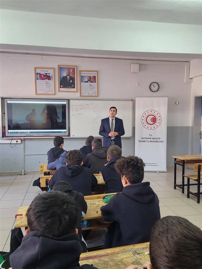 OKULLARDA 2025 ULUSLARARASI KOOPERATİFLER YILI ETKİNLİKLERİ KAPSAMINDA SUNUMLAR YAPILDI.